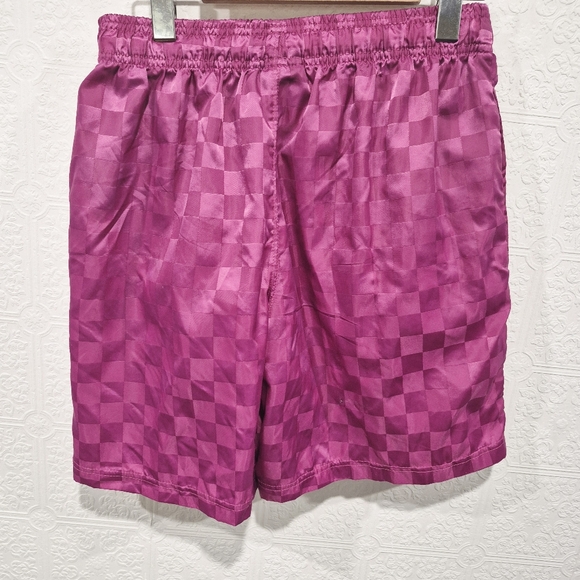 UMBRO Checker Nylon Athletic Shorts - Picture 5 of 6